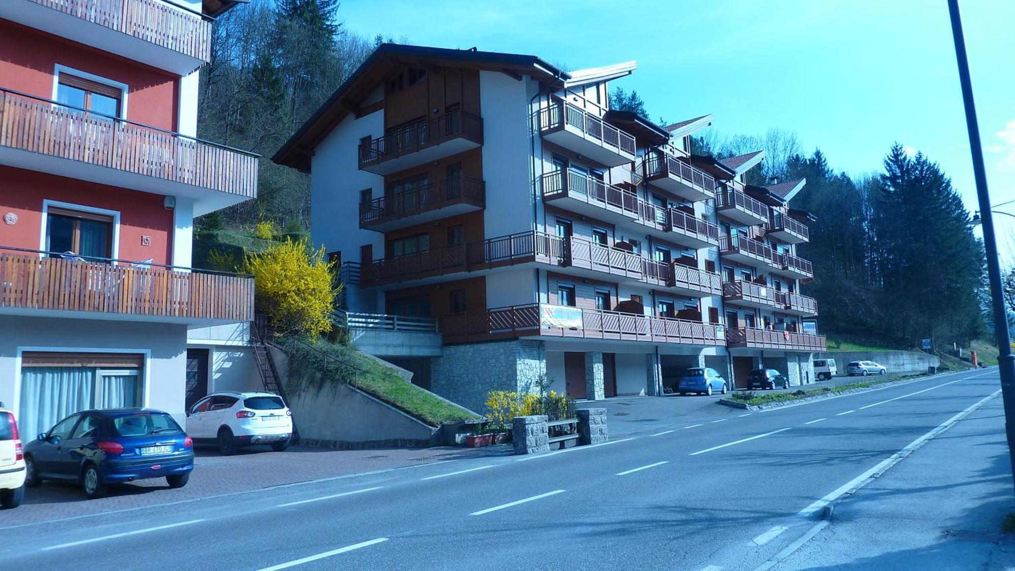 Appartamento finestra sul parco Comano Terme Camera foto